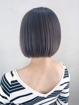 アイティーバイアルバム 松戸店(IT by ALBUM) ナチュラルバレイヤージュ_外ハネボブセクションカラー_ba366411