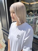 ヘアーアイスカルテット(HAIR ICI QUARTET)&nbsp;透明感抜群♪ダブルカラーブリーチミルクティーベージュ