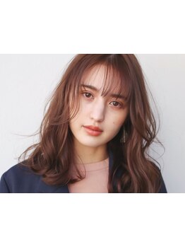 人気のケアパーマ～低温デジタルパーマもダメージレスで柔らかな質感に。TRに近い成分を配合した薬剤を使用