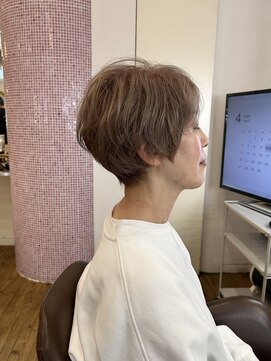 コワファースト 別府 40代50代　ハイトーングレージュ×くびれショート　別府/大分
