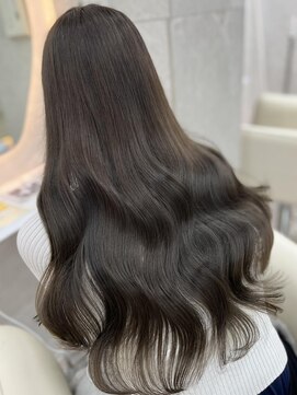 エス(Ess) 美髪/ワイドバング/ホワイトブロンド[髪質改善/ヘアセット/大宮]