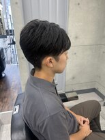 クロム トウキョウ ザ バーバーアルト 神保町店(CHROM TOKYO the Barber ALT)&nbsp;センターパート/メンズサロン