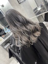 VIM hair 西原店【ヴィム ヘアー】【10月中旬 OPEN（予定）】&nbsp;トレンドスタイル♪抜け感×透明感ブリーチカラー◎