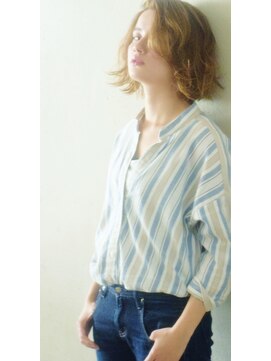 リマ(RIMA) 【RIMA】HARUKI 外国人風☆ハイトーンのかきあげミディアムBob