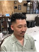 スリックバックパーマスタイル