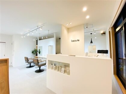 アグ ヘアー ボーテ 大在店(Agu hair beaute)の写真