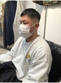 メンズ刈り上げ短髪クロップスキンフェードバーバースタイル