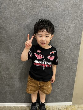 メリー オオサカ(Merly Osaka) 可愛いすぎるキッズパーマ_ママのカラーと一緒にご来店♪_