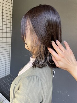 スーリール 博多店(Sourire) ミディアムヘア☆ベージュインナーカラー