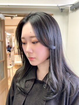 カラン(caran) 2024AW 透けるブルージュ