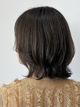 アヤラ オーガニックアンドスパ 東船橋店(AYALA) 【江添茉友】シルバーベージュ/ミディアム/レイヤーボブ