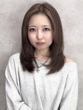 ルノン シェリー(LUNON cheliy) イメチェンヘアスタイルホワイトブロンド外ハネボブ美髪のススメ