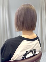 モア(moa)&nbsp;切りっぱなし×グレージュ