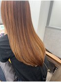 オレンジベージュ