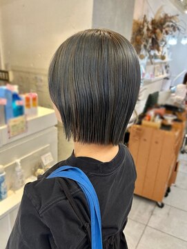 ネオリーブカフ 鶴ヶ峰店(Neolive caff) ぱつっとボブ　横浜　鶴ヶ峰