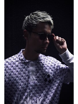 リップスヘアー 銀座(LIPPS hair) 大人男子のブリーチカラー　アップバングショート