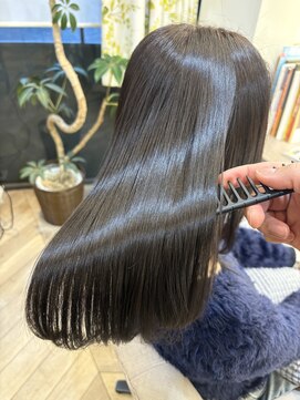 トレ(tre) 髪質改善カラートリートメント