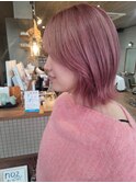 ピンク×レイヤーボブ