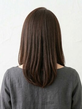 と和 巣鴨 【大人上品】乾かすだけでまとまるツヤ感ミディアムボブ