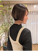 ショートボブ