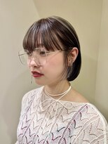 フイ(HUI) 軽やか夏ショートボブ小顔アッシュデザイン透明感似合わせカット