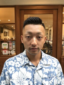 ジョンウェイン(JOHN WAYNE) パート　スキンフェード