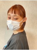 大人おしゃれかわいいアプリコットカラー 前下がりショートボブ