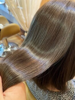 カームヘアー(Calm hair)の写真/【当店人気No.1★白髪染め対応カラーエステ】白髪染めのメンテナンスで髪質改善が叶う！染めるたび綺麗に♪