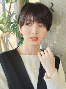 ロビー 表参道(ROBBY) 黒髪スッキリショート/前髪あり/表参道/30代40代50代