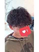 アミーコ(Amico)&nbsp;波巻きスパイラルパーママッシュパーマツーブロック刈り上げ流行