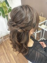 リレーション(Relation)&nbsp;ハーフアップ