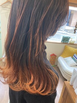 リーヌ(LYNU) カラー