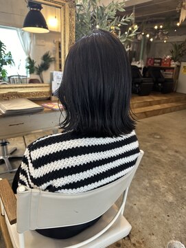 ウィークエンド(WEEKEND) ブルーブラック【カット＋カラー＋トリートメント9900円】