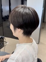 ハルキ ミナト ジャパン オオサカ(HARUKI MINATO japan OSAKA)&nbsp;30代40代50代小顔似合わせカットくびレイヤーエモージュ大人可愛