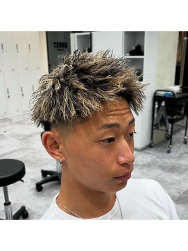 ルースト 京都駅前店(ROOST) ツイストハイライトジェット