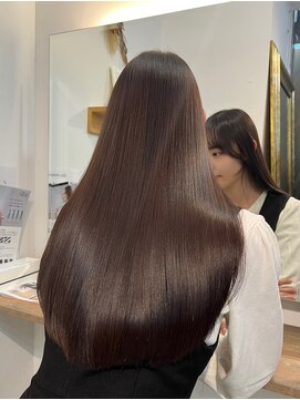 ニチカ 銀座(NYCKA) 知識経験を活かした美髪改善