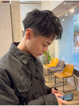 クロト 福岡本店(KUROT) 黒髪ダウンバングショート