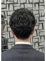 アマンドール(Aman D'or)&nbsp;【佐久間】短めセンターパート/韓国風ビジネスシャドウパーマ