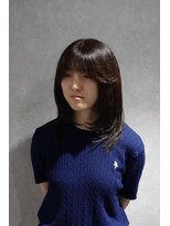 ライン(LYNE)&nbsp;赤み消しブラウン×レイヤースタイル
