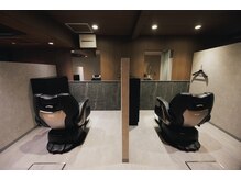 セブンスサンバーバーショップ(7TH SUN BARBERSHOP)