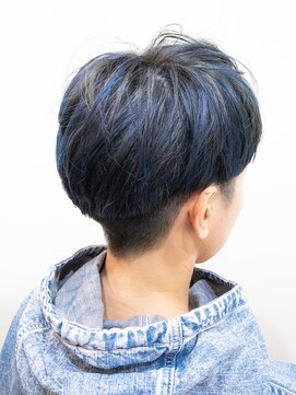 ディーボーイ 下通本店(D-BOY) マッシュショート×デニムカラーのハイライト