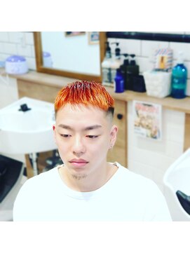 ブルートバーバーショップ(BLUET Barber Shop) オレンジフェードスタイル