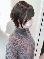 ステア ケース(stair case)&nbsp;黒髪外ハネショートウルフ前髪ありネオウルフサイドバング