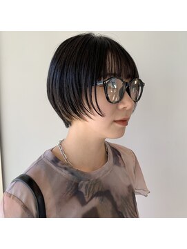 キチ(kici) ショートボブ