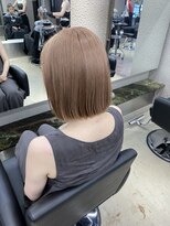 ペレ 栄店(PELE) ウルフ/マチルダボブ/ピンクベージュ/インナーグレージュ/栄