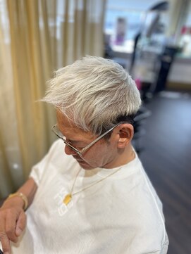 アパルトメント ジェシカ(l'appartement de Jessica) ホワイトカラーツーブロック