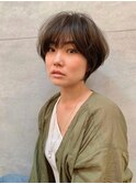  大人かわいい丸み前下がりショート
