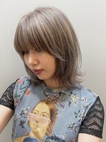 モア 下通店(MORE)&nbsp;グレージュ