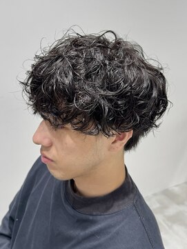 レタッチ バイ フィフス 天神大名(RETOUCH by fifth) シャドウパーマスパイラルパーマ波巻きパーマニュアンスパーマ