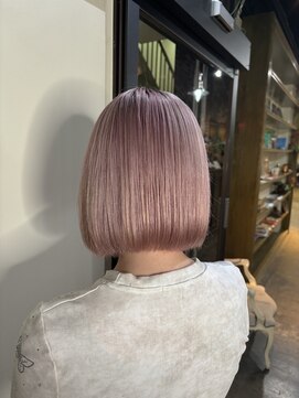 エイミー(Aimee) Aimee 町田　タッセルボブ×バブルピンク